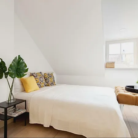 City Apartments- Pilies Street Balcony Apartment Vilnius