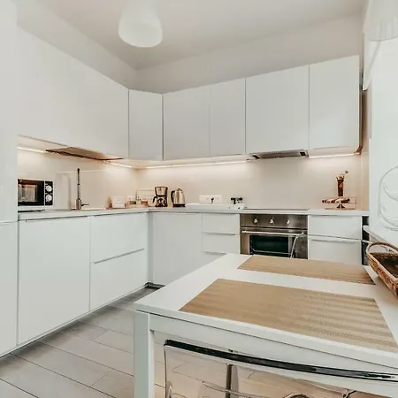 City Apartments- Pilies Street Balcony * Vilnius