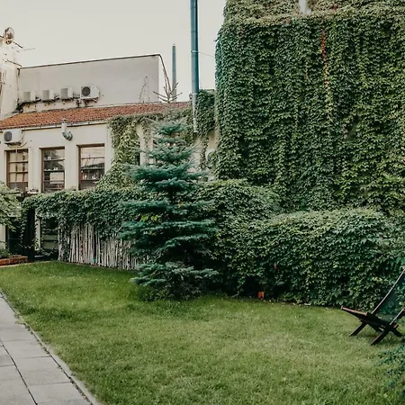 Daire City Apartments- Pilies Street Balcony
