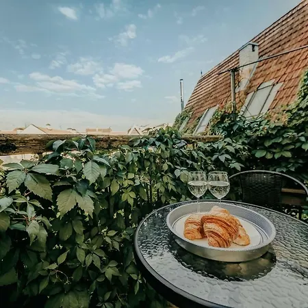 City Apartments- Pilies Street Balcony Vilnius
